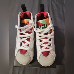 Kids Jordan 7 Retro "Hare"